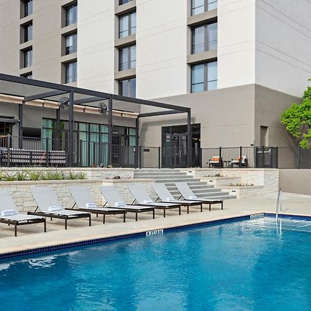 ホテル Marriott San Antonio Airport エクステリア 写真