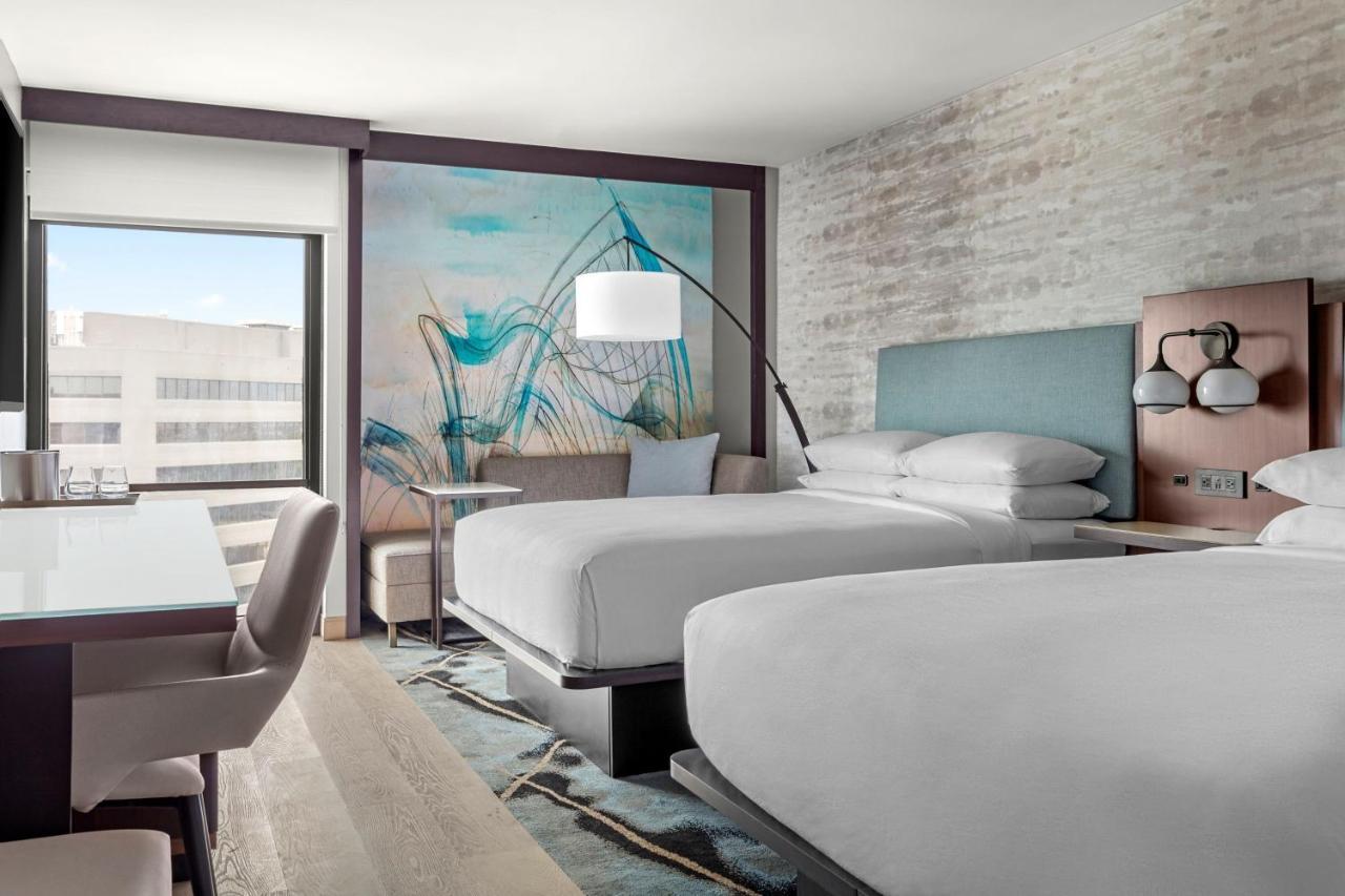 ホテル Marriott San Antonio Airport エクステリア 写真