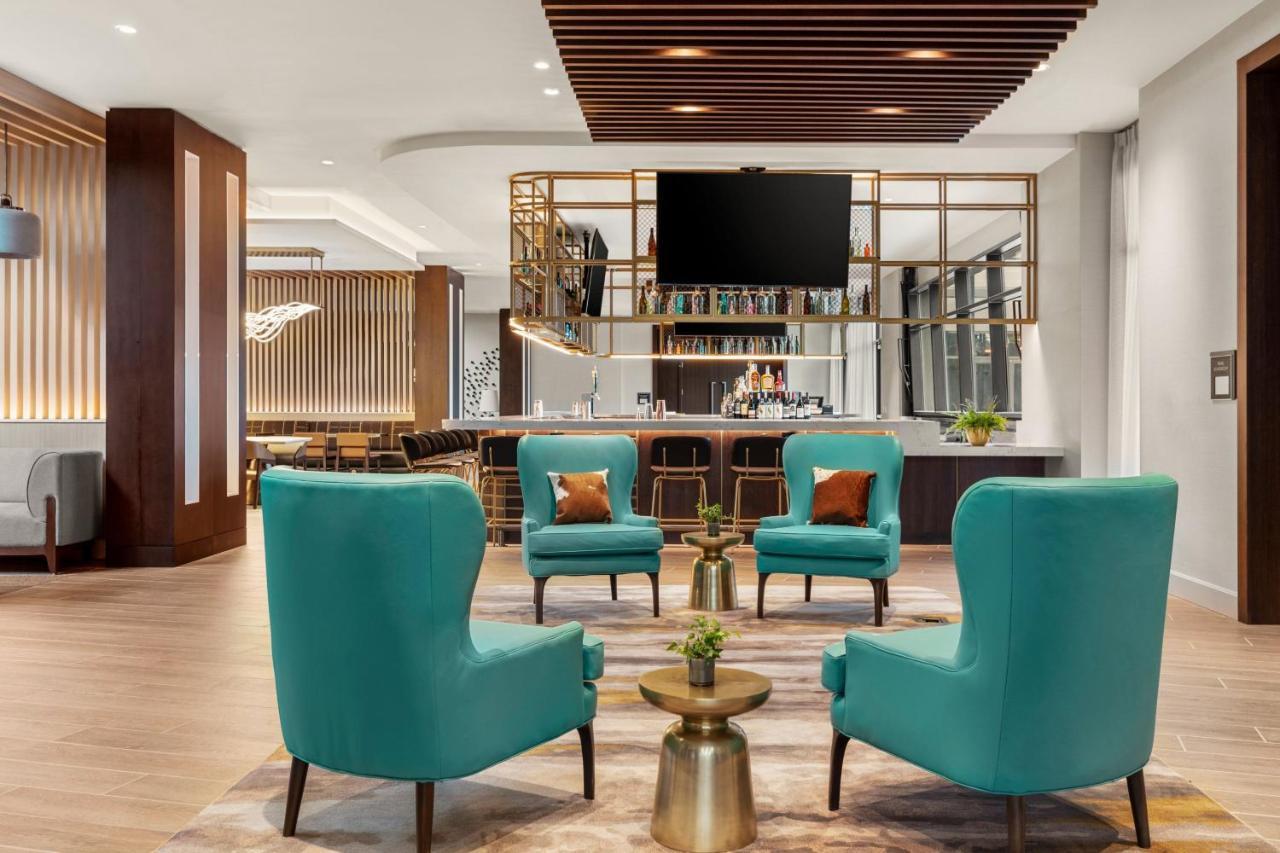 ホテル Marriott San Antonio Airport エクステリア 写真